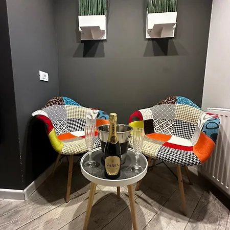 דירה Stay Inn Central Brasov Studios *